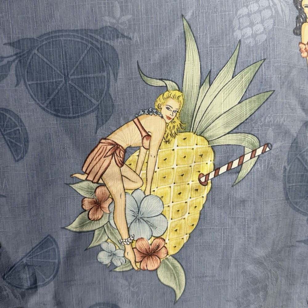 Tommy Bahama Hawaiian Shirt Men Size XL Gray Pin-Up Girl Floral Pineapple